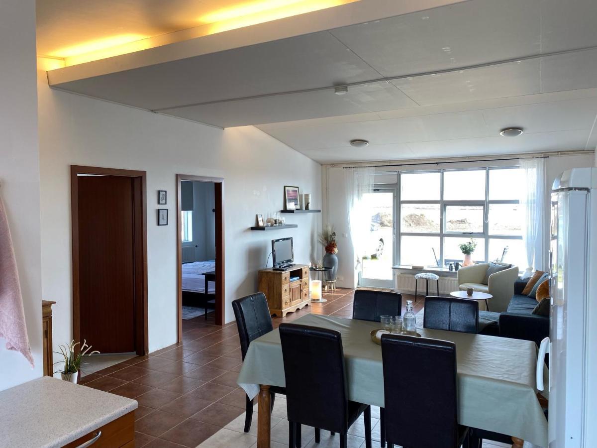 Asubud Apartments Budardalur ภายนอก รูปภาพ